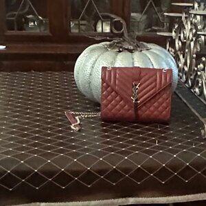 Deep Red Quilted Handbag with Fall Vibes!